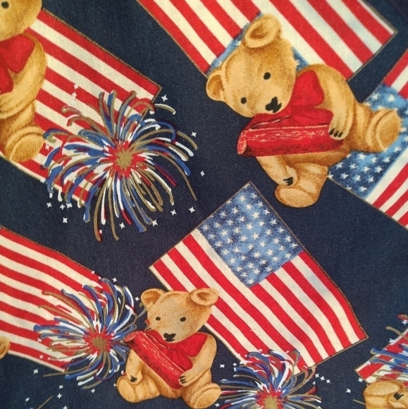 Women's 4th of July Fourth Vest Plus Size 2X Teddy Bear Flag Fireworks Patriotic - Picture 3 of 3
